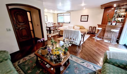 Apartamento tipo para venda com 4 quartos, sendo 2 suítes, 203m²