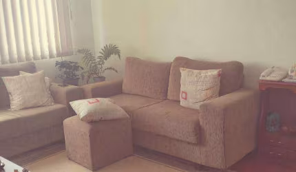 Apartamento com 2 Dormitorios e 1 vaga de garagem