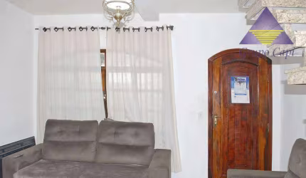 Sobrado com 3 Dormitórios , entrada lateral e 2 Vagas de Garagem