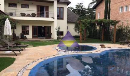 Sobrado com 4 Dormitórios sendo 4 Suite, Piscina, Churrasqueira à Venda e Locação, 927 m² por R$ 3.500.000 - Morada dos Pássaros - Barueri/SP