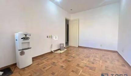 Apartamento com 3 quartos para alugar, 100 m² por R$ 2.148,00/mês - Centro - Juiz de Fora/MG