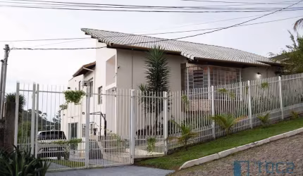 Luxuosa Casa no Condomínio Pomar da Serra com 5 quartos, sendo 3 suítes, à venda, 232 m² por R$ 1.299.000 – Juiz de Fora/MG