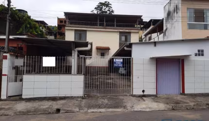 Apartamento com 2 quartos à venda, 72 m² por R$ 170.000 - Bandeirantes - Juiz de Fora/MG