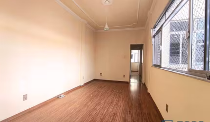 Apartamento com 3 quartos para alugar, 94 m² por R$ 1.984/mês - Alto dos Passos - Juiz de Fora/MG