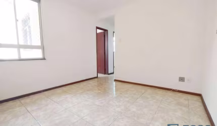 Apartamento com 2 quartos para alugar, 47 m² por R$ 897/mês - São Pedro - Juiz de Fora/MG