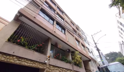 Apartamento com 2 qurtos para alugar, 64 m² por R$ 1.273/mês - Centro - Juiz de Fora/MG
