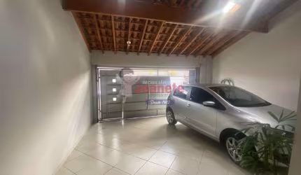 Casa com 3 quartos à venda no Jardim Nossa Senhora de Fátima, Nova Odessa , 156 m2 por R$ 450.000