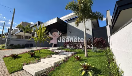 Casa à venda no Engenho Velho em Nova Odessa/SP.