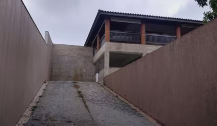 Casa para locação que possui 3 dormitório, 369 m² por R$ 5.000,00/mês - Vivenda Santo Afonso - Vargem Grande Paulista/SP