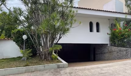 CASA NO BONFIM