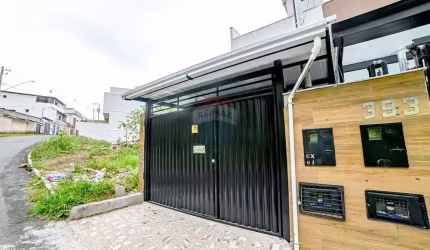 Casa à Venda, 2 suítes , terraço, garagem e área multiuso no Bairro Aeroporto