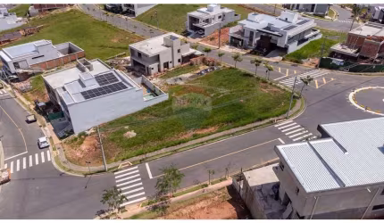 Terreno à Venda no Condomínio Estrela Alta com 738 m2 em Juiz de Fora - MG