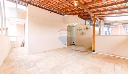 Cobertura à venda com 3 quartos e vaga - centro