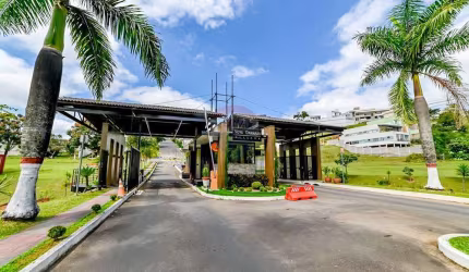 Terreno de 420 metros no Condomínio Nova Gramado – Localização Privilegiada e Vista para a Mata – Juiz de Fora/MG