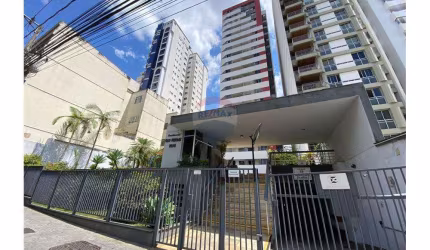 Apartamento dois quartos no centro em frente ao colégio Granbery
