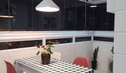 Maravilhoso Apartamento na Aviação, Vista Mar, Semi - Mobiliado, 2 Dormitórios, R$480.000,00