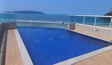 Lindo Apartamento Frente Mar em Itararé São Vicente-SP