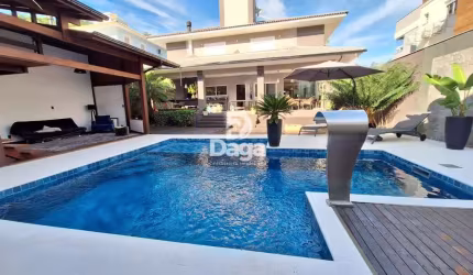 Casa Alto Padrão em Itacorubi, Florianópolis/SC
