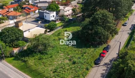 Terreno com área total de 1489