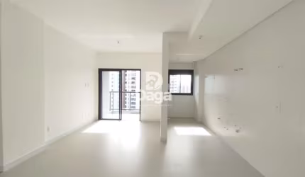 Apartamento na  Agronômica, 2 dormitórios, sendo 2 suites - Florianópolis/SC