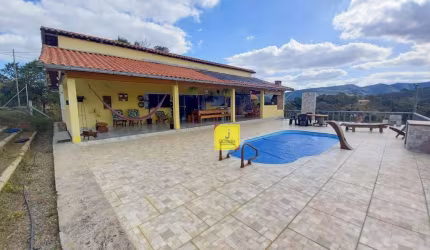 Casa com 3 dormitórios à venda por R$ 551.000,00 - Humaitá - Juiz de Fora/MG