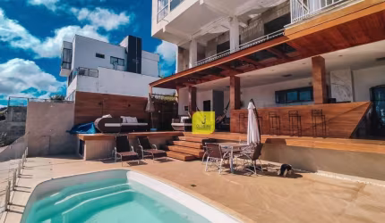 Casa com 4 dormitórios à venda, 400 m² por R$ 1.100.000,00 - São Pedro - Juiz de Fora/MG