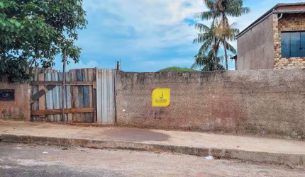 Terreno com ótima topografia, medindo 432m², no bairro Fontesville