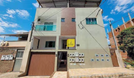 Cobertura com duas suítes, terraço e garagem no Democrata