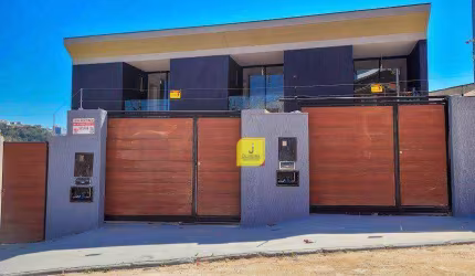 Casa com 3 quartos (suíte), 2 vagas no Recanto da Mata, com linda vista