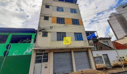 Cobertura com 3 dormitórios à venda, 180 m² por R$ 550.000,00 - São Pedro - Juiz de Fora/MG
