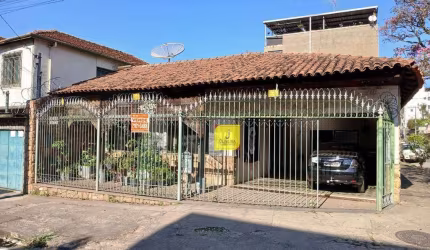 Casa com 3 dormitórios à venda, 204 m² por R$ 520.000,00 - Fábrica - Juiz de Fora/MG