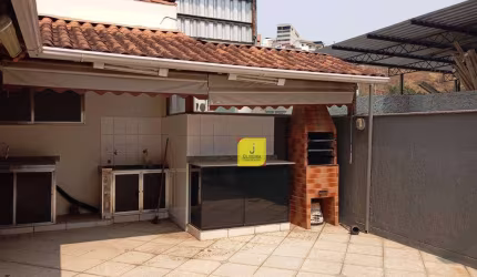 Cobertura com 3 dormitórios à venda, 100 m² por R$ 370.000,00 - Santa Cecília - Juiz de Fora/MG