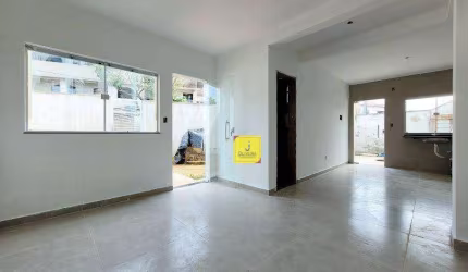 Casa com 2 dormitórios à venda, 66 m² por R$ 280.000,00 - Renascença - Juiz de Fora/MG