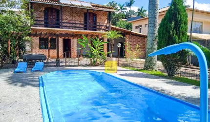 Casa com 4 dormitórios à venda, 238 m² por R$ 989.000,00 - Fazendinhas do Ipiranga - Juiz de Fora/MG