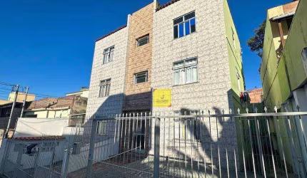 Quitinete com 35m² localizada a 300m da UFJF, no São Pedro