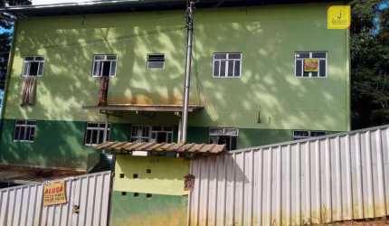 Apartamento com 2 quartos sem garagem - São Pedro