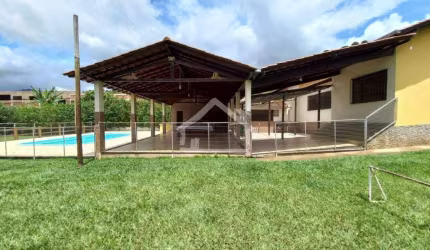Chácara à venda, 4 quartos, 1 suíte, Zona Rural - Santana do Paraíso /MG
