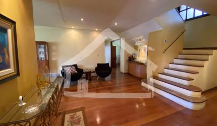 Casa à venda, 4 quartos, 2 suítes, 8 vagas, Cidade Nobre - Ipatinga/MG