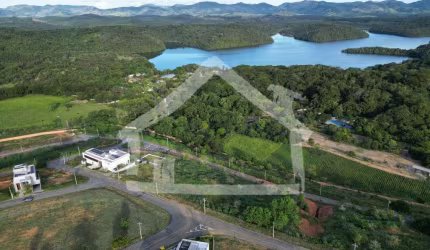 Lote à venda, Condomínio Fechado Lagoa Silvana - Caratinga /MG