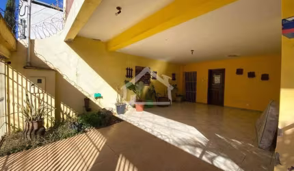 Casa à venda, 4 quartos, 2 suítes, 2 vagas, Iguaçu - Ipatinga/MG