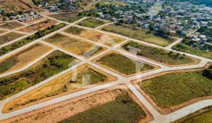 Lote à venda, Bairro São José - Santana do Paraíso /MG
