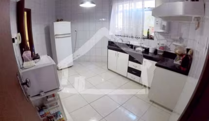 Apartamento à venda, 3 quartos, 1 suíte, 2 vagas, Veneza - Ipatinga/MG