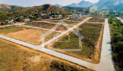 Lote à venda, Bairro São José - Santana do Paraíso /MG