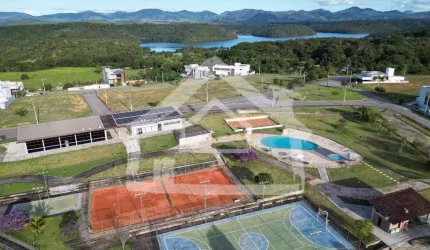 Lote à Venda em Condomínio Lagoa Silvana
