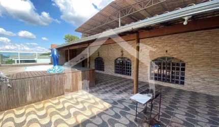 Casa à venda, 4 quartos, 1 suíte, 1 vaga, Jardim Panorama - Ipatinga/MG
