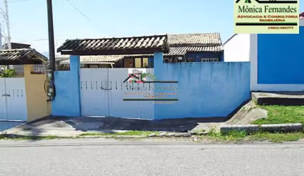 Casa com 2 quartos à venda na Rua Cinquenta e Cinco, Guaratiba (Ponta Negra), Maricá, 110 m2 por R$ 380.000