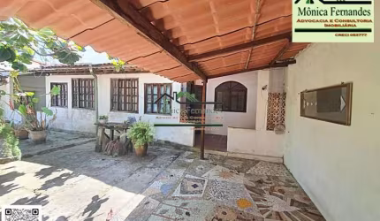 Casa com 4 quartos à venda na Rua Sessenta e Um, Guaratiba (Ponta Negra), Maricá, 480 m2 por R$ 490.000