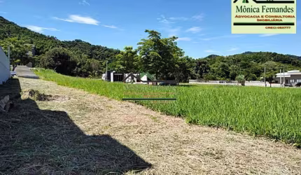 Terreno em condomínio fechado à venda na Estrada Vereador Oldemar Figueiredo, Ubatiba, Maricá, 609 m2 por R$ 130.000