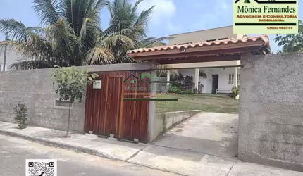 Casa com 2 quartos à venda na Rua Oitenta e Oito, Balneário Bambuí (Ponta Negra), Maricá, 205 m2 por R$ 360.000