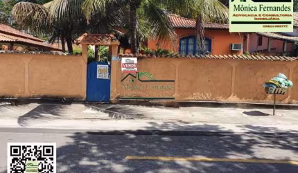 Casa com 3 quartos à venda na Avenida A, Balneário Bambuí (Ponta Negra), Maricá, 207 m2 por R$ 350.000